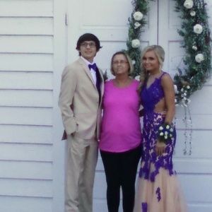 Meet your Posher, Lynn